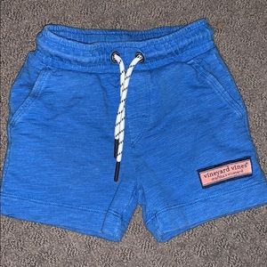 Vineyard vines boy shorts, size 2T